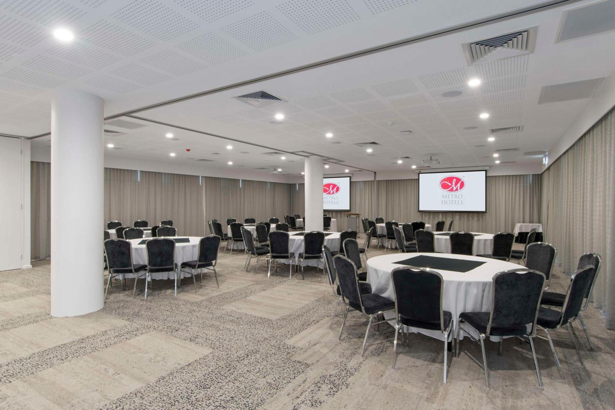 Metro Hotel Perth Exterior photo